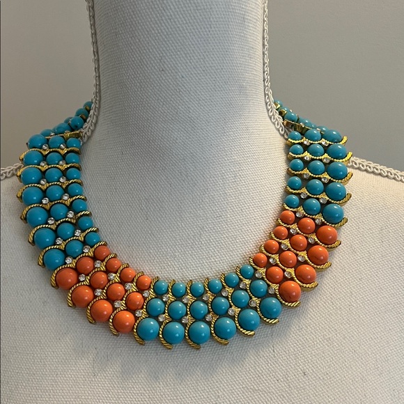 Elegant Turquoise and Coral Beaded Necklace